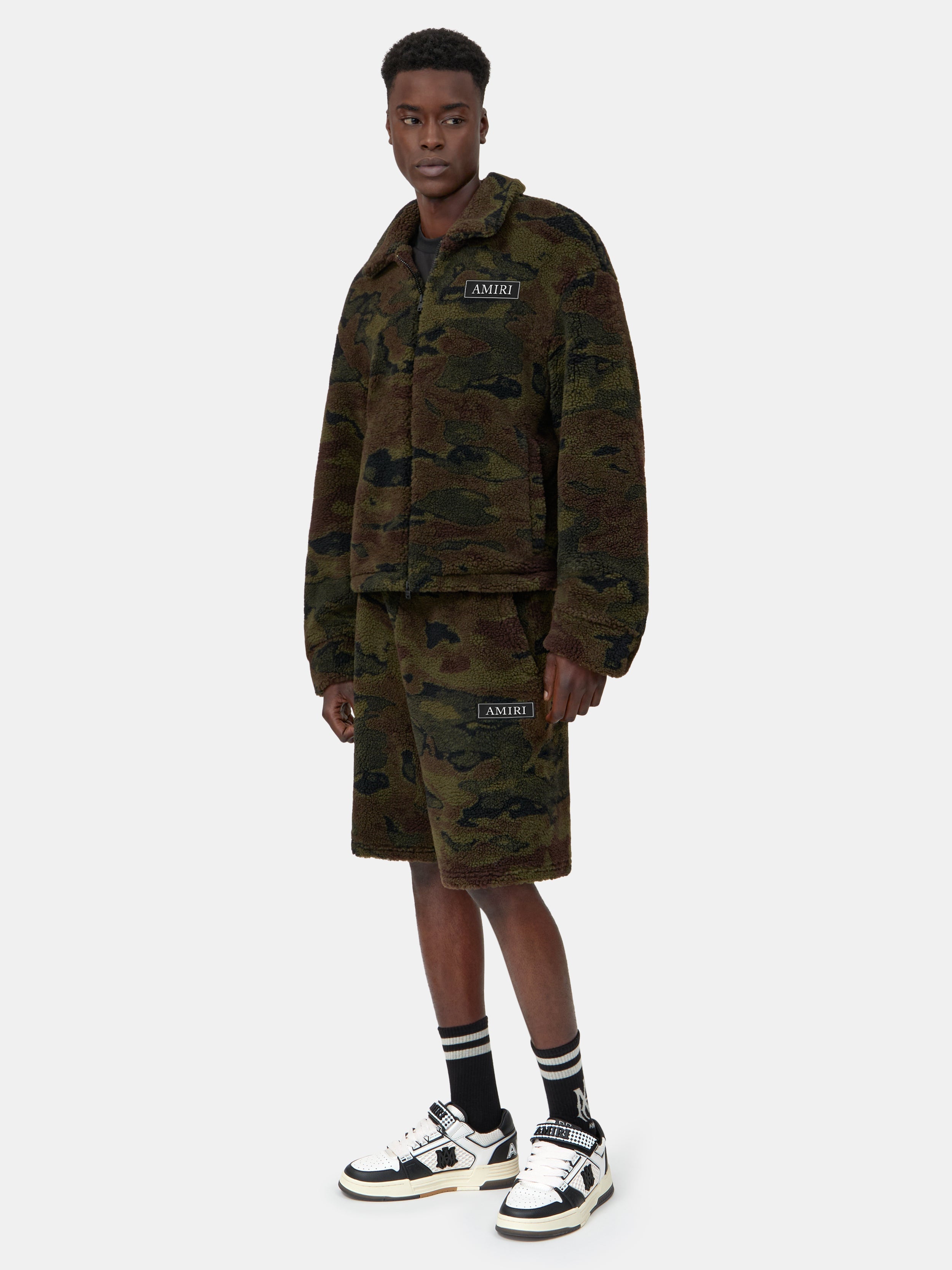 CAMO FLEECE SHORT - Camo