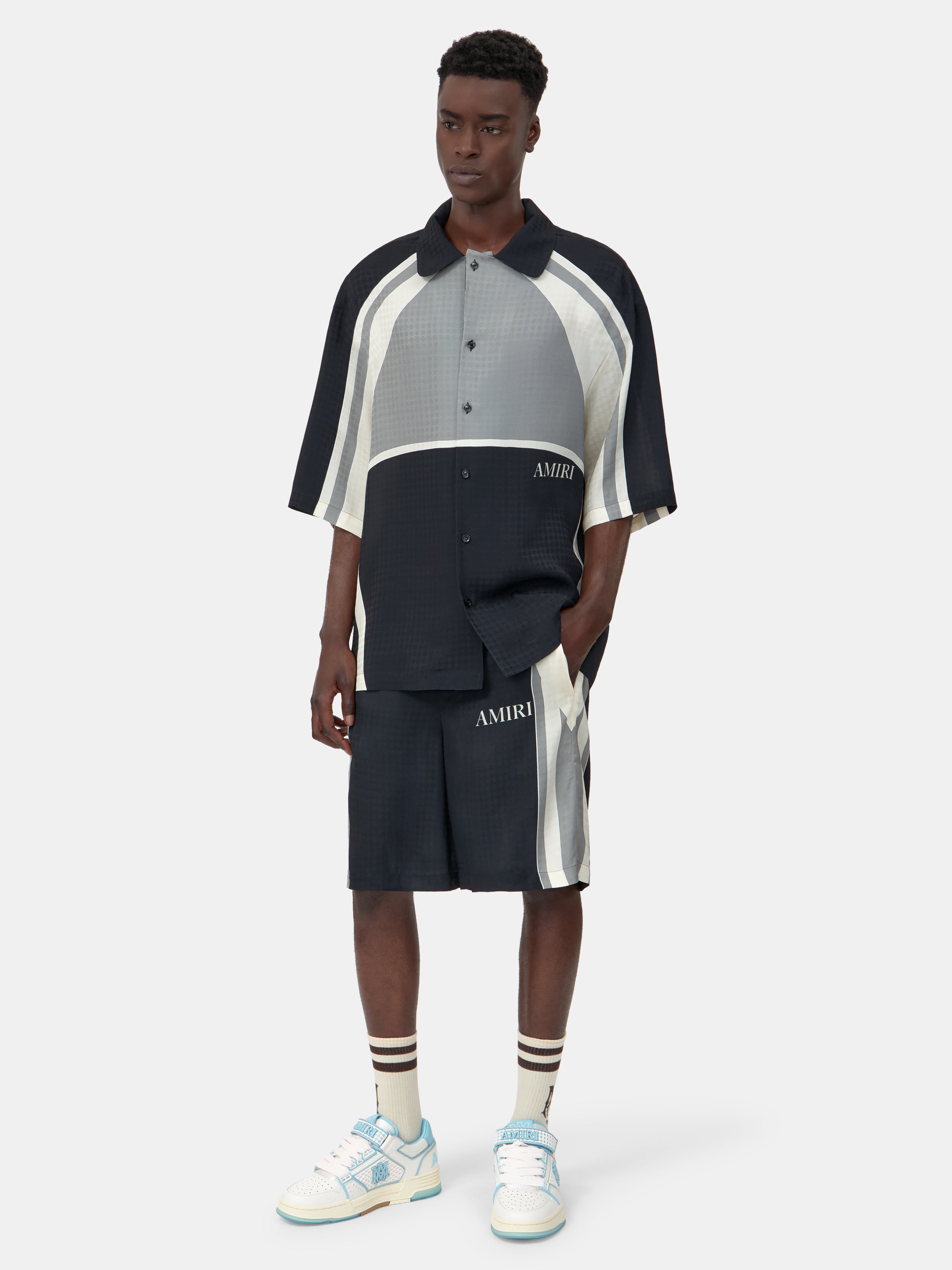 MA QUAD PANEL SHORT - Black