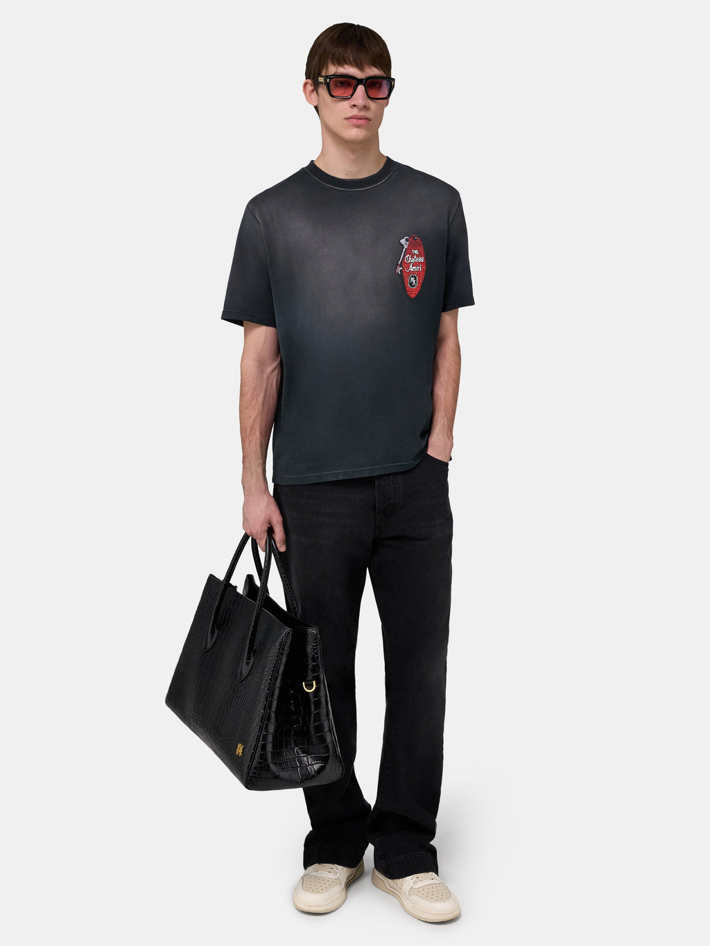 CHATEAU KEYS TEE - Black