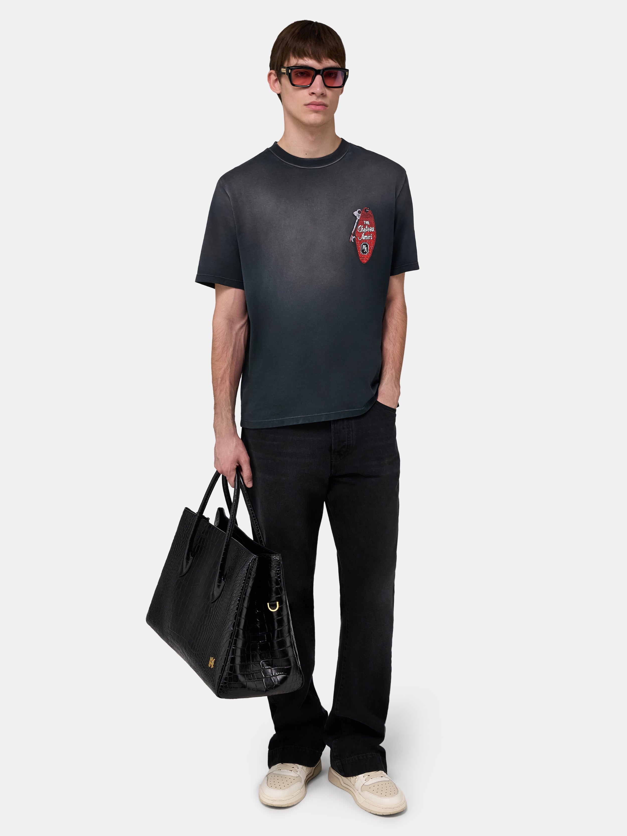 CHATEAU KEYS TEE - Black